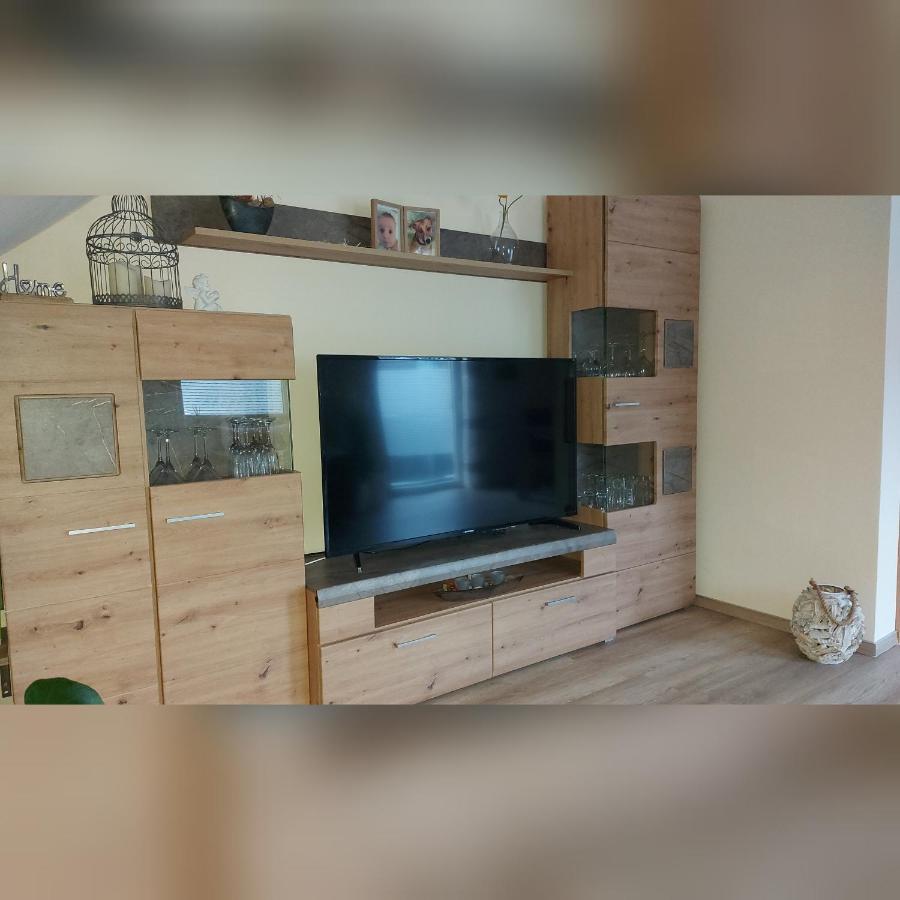 Ferienwohnung -Auszeit-Sayn Бендорф Экстерьер фото